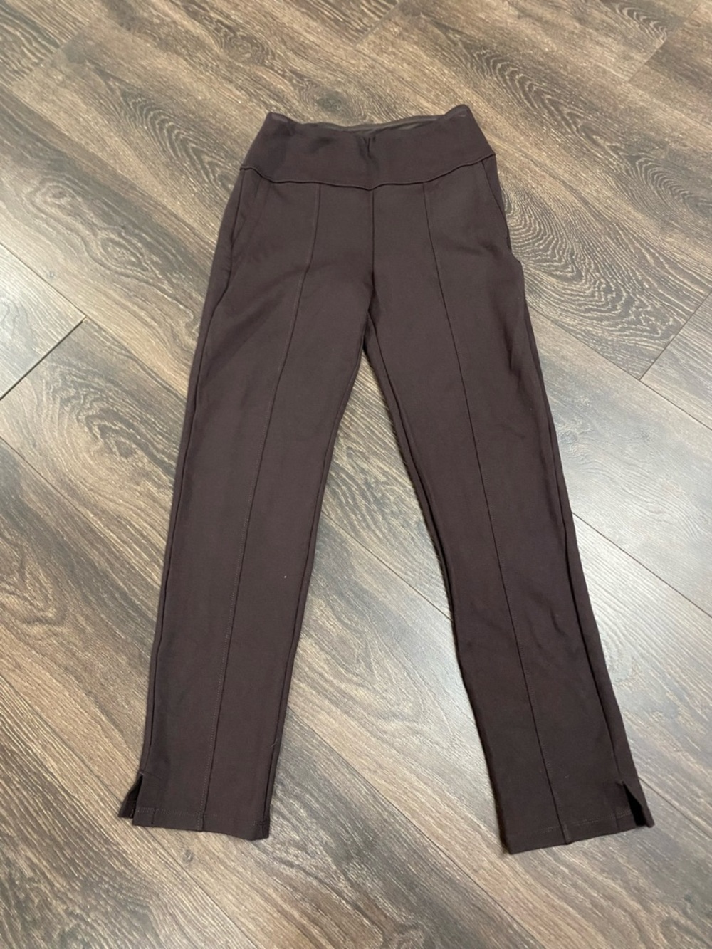 Ruby Ribbon Split Leg Leggings Women's Size Medium Brown Pants